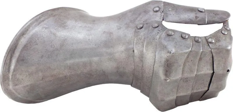 A RARE MILANESE RIGHT GAUNTLET C.1510