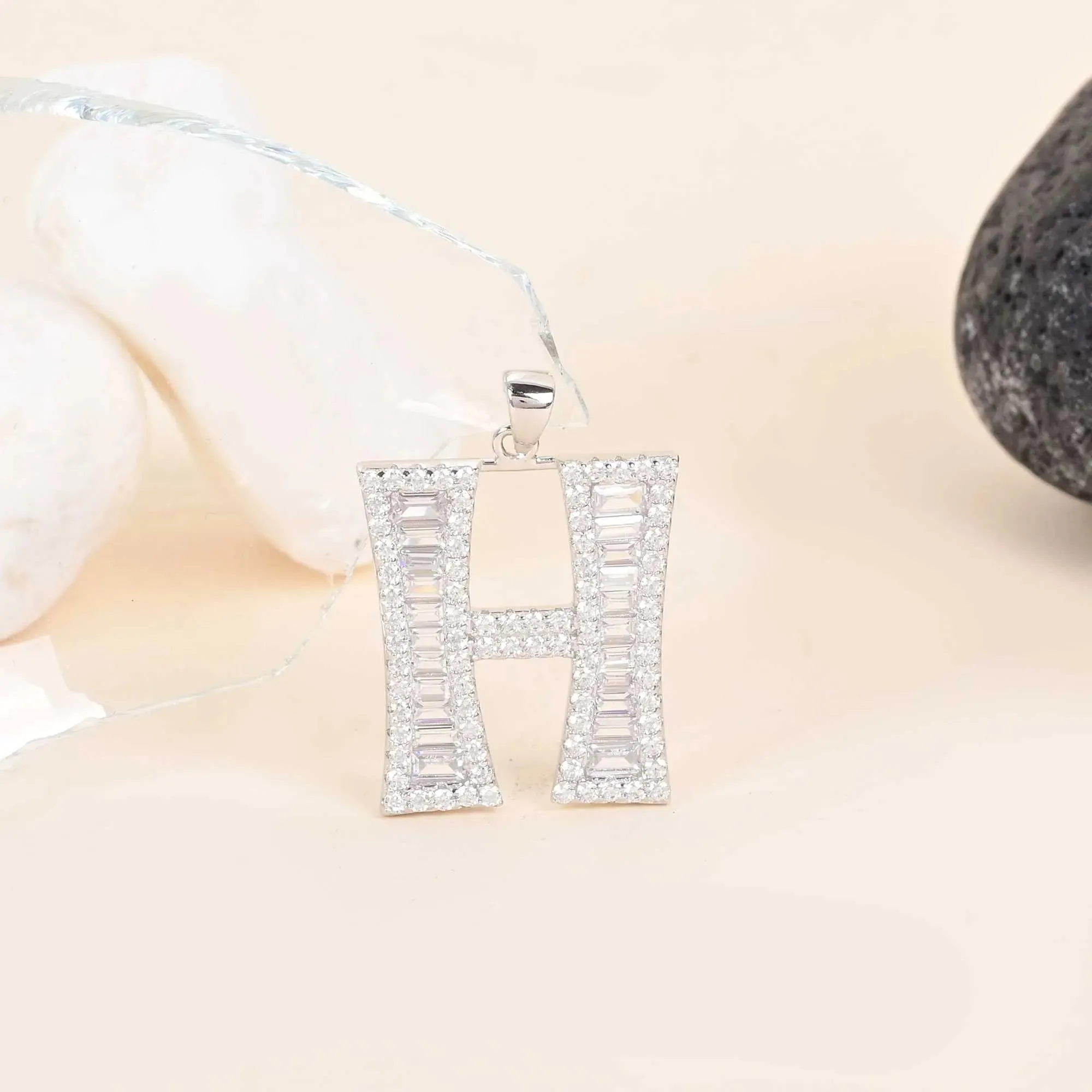 Alphabet H Unisex Locket