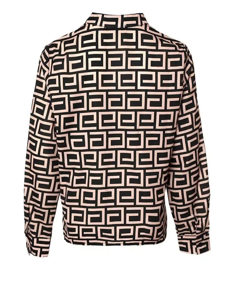 Deanwangkt - Relaxed Geometric Print V-Neck Long Sleeve Top